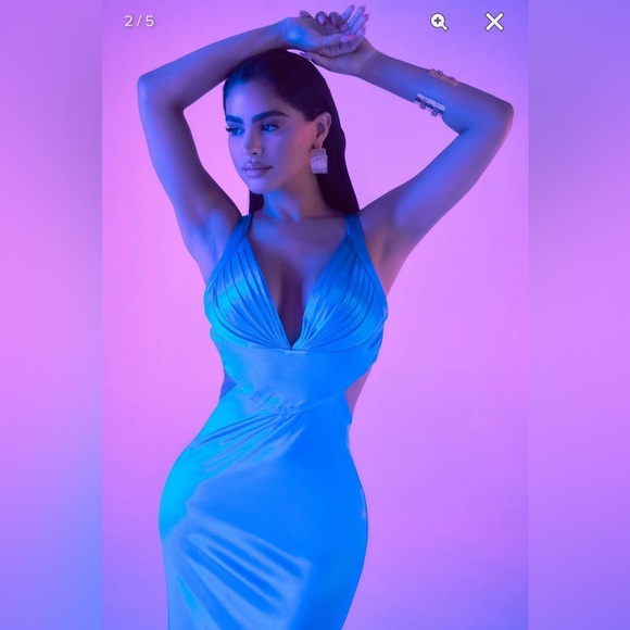 Ariel Satin Maxi Dress - Aqua Size M - Picture 3 of 6